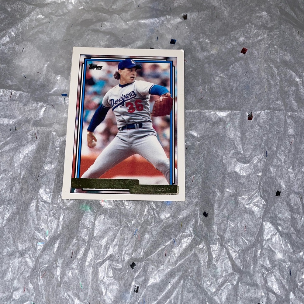 TOPPS ⭐️BASEBALL⚾️CARDS1️⃣9️⃣9️⃣2️⃣ - Picture 5 of 8